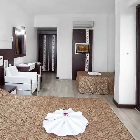Sea Devran & Hotel 2*